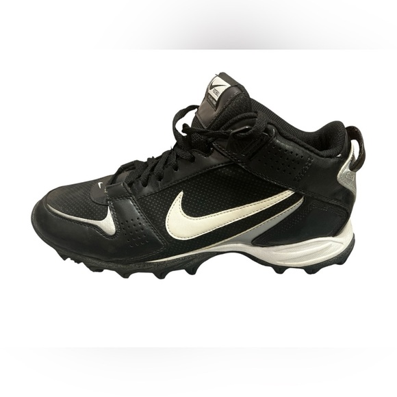 Nike land shark legacy size 10.5 football cleats black and white - Picture 2 of 8